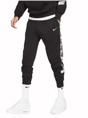 Nike | Mens Repeat Logo Joggers - Black